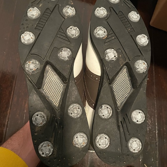 MacGregor Men’s size 10.5 White and Brown Golf Shoes - Picture 6 of 6